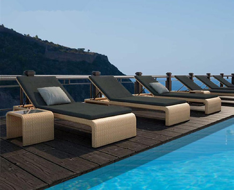 Sun Lounger – T2004
